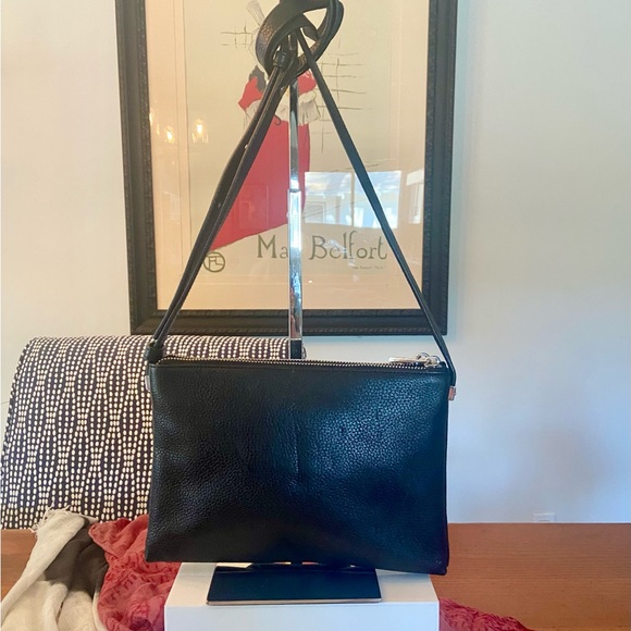 Marc Jacobs Black Pebbled Leather Crossbody Bag - Picture 2 of 11